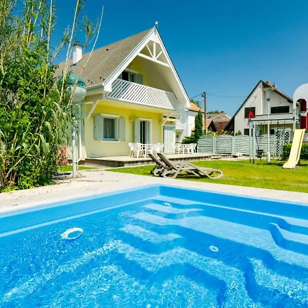 Sapphire By Interhome *